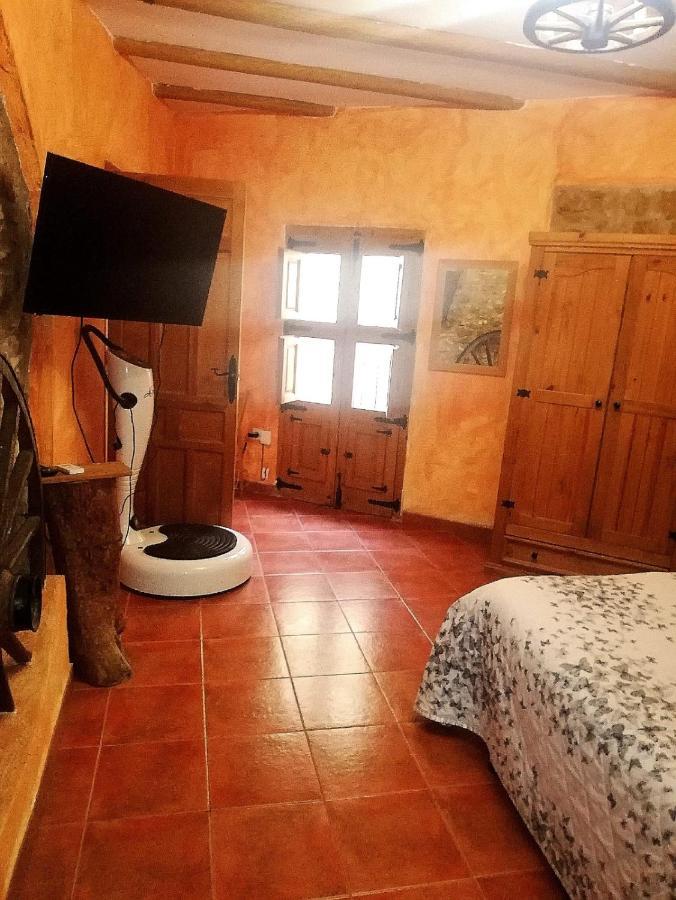 Casa Alba Villa Chert Екстериор снимка