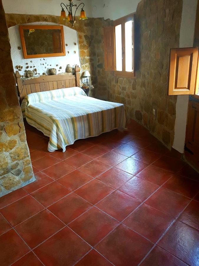 Casa Alba Villa Chert Екстериор снимка
